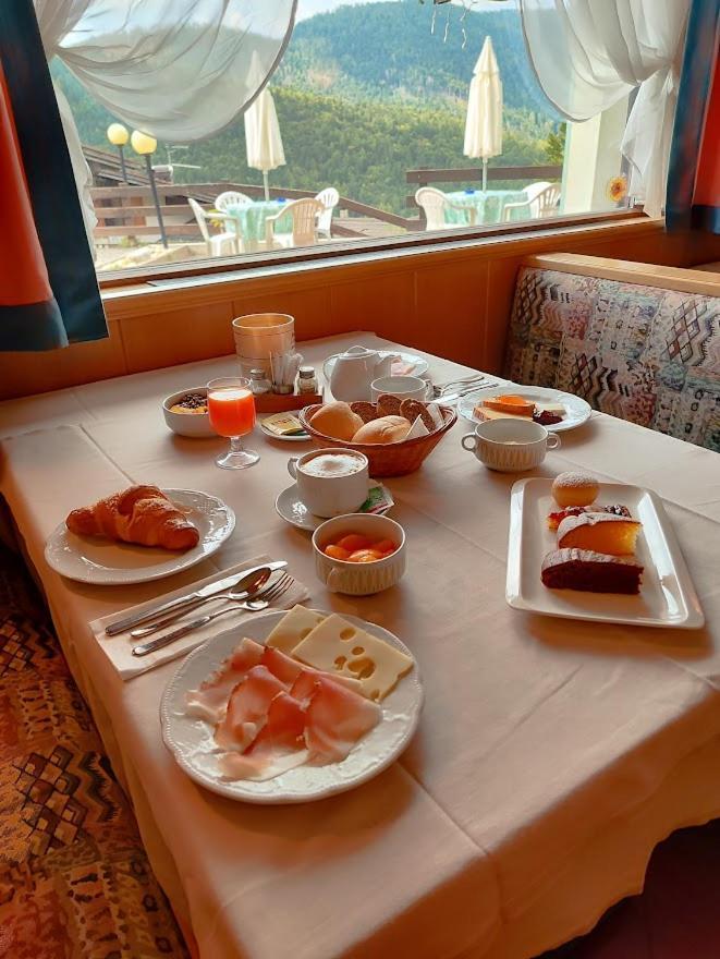 Albergo Villa Cristina 폴가리아 외부 사진