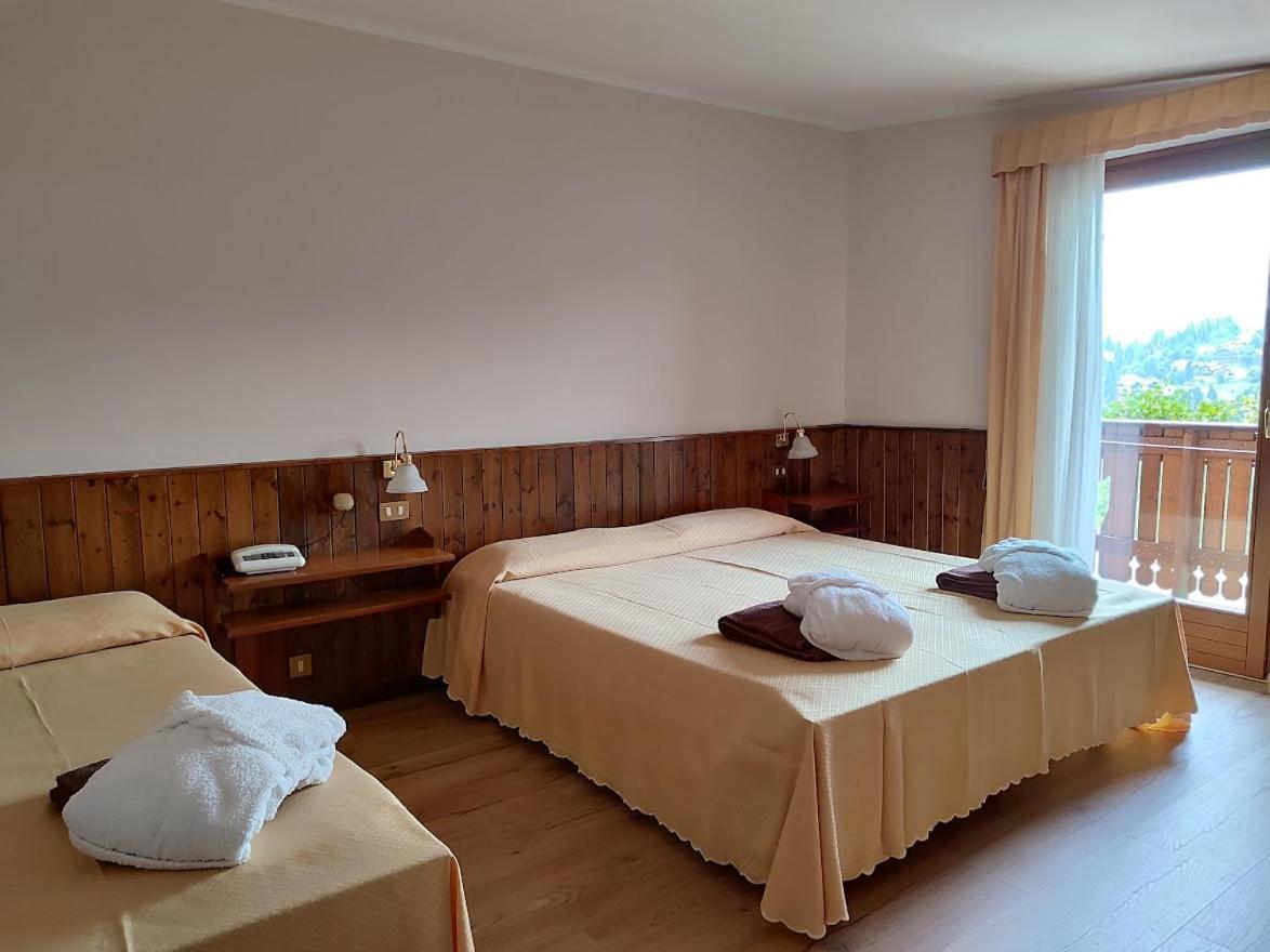 Albergo Villa Cristina 폴가리아 외부 사진